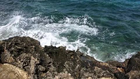 Waves in the Mediterranean Sea, Cyprus Video stock 87400865