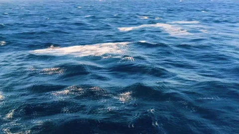 Waves in the ocean Video stock 293490182