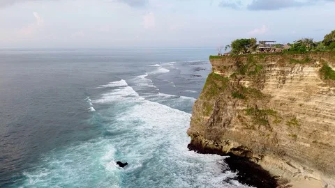 Waves in the rocks top view video shooting aerial Bali Bukit 库存影片 126975786