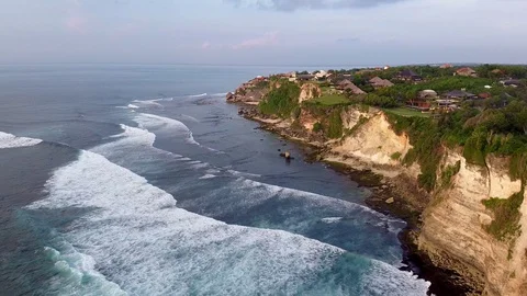 Waves in the rocks top view video shooting aerial Bali Bukit 库存影片 126976647