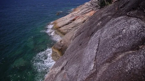 Waves on the Rocks, Waves on Cliffs in Thailand Video stock 83213577