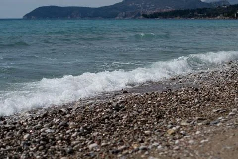 Waves on a rocky beach Foto stock