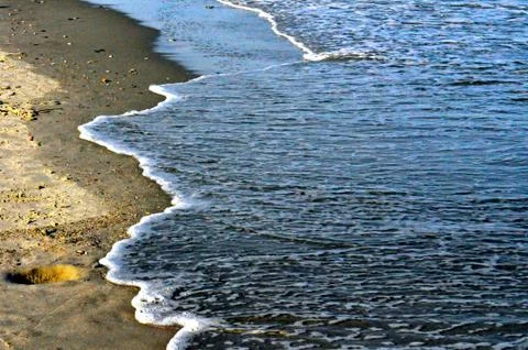 As the waves roll in-1 Фото