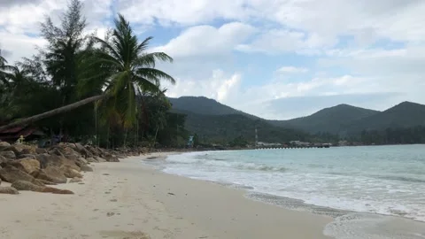 Waves rolling on a sandy beach Stock Footage 146821640