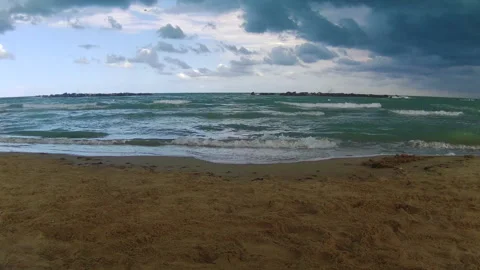 Waves of rough winter sea Stock Footage 250114040