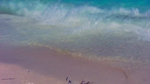 Waves on sandy beach 2 Video stock 500675
