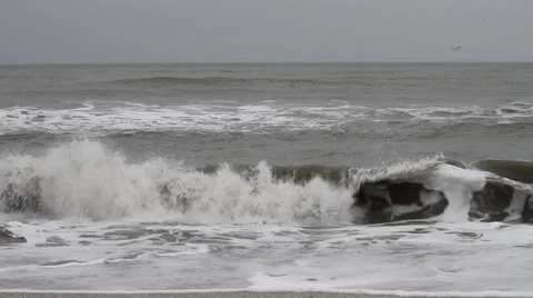 Waves in the sea Stock-Footage 22573334