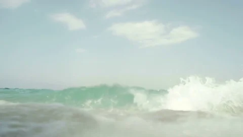 Waves on the sea Vidéo 78285602