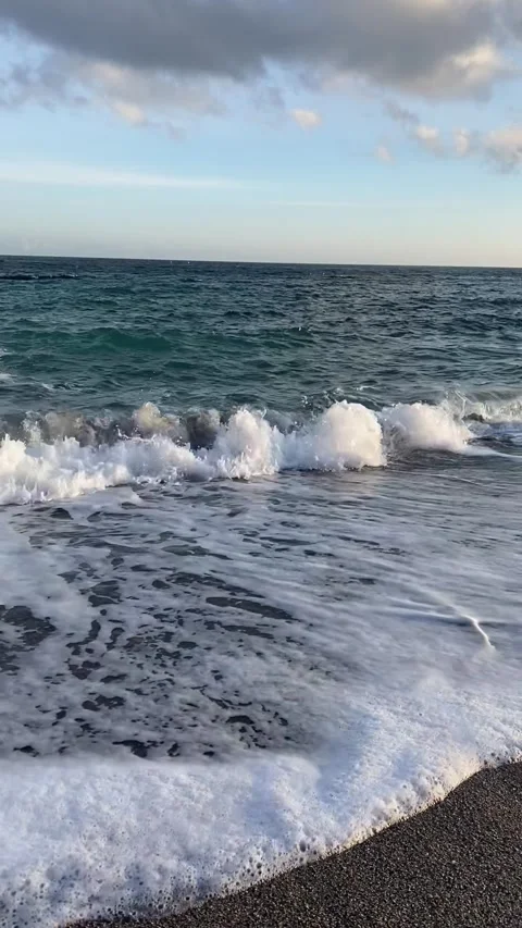 Waves on the sea Video stock 228996049