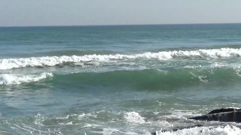 Waves on sea 動画素材 335385413