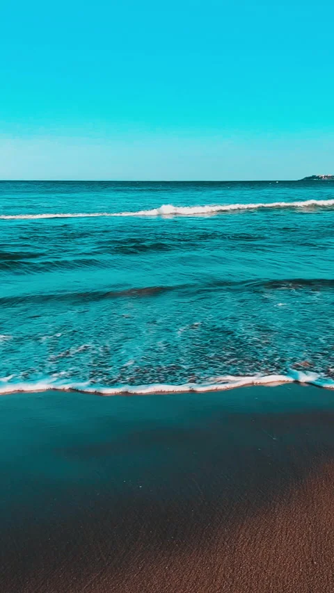 Waves sea resort landscape background Vertical video Stock Footage 234884655