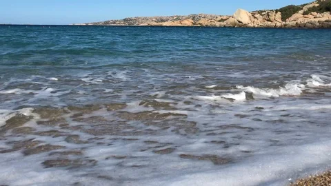 Waves by the sea in Sardinia. 動画素材 116591684