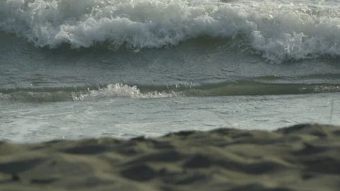 Waves on the sea in slow motion  Video stock 281504172