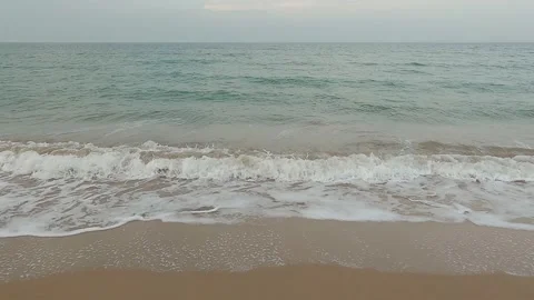 Waves of sea surf on sandy beach, slow motion 스톡 동영상 164625076