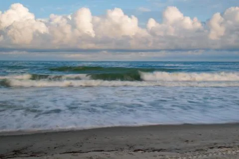 Waves on the Seashore Stock-Fotos