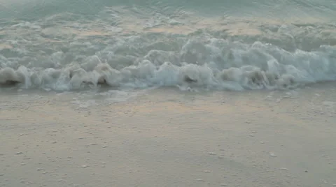Waves on shore, sunrise, sunset 库存影片 50266668