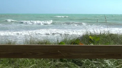 Waves in slow motion at Florida Keys State Park. Stockbeeldmateriaal 78161251