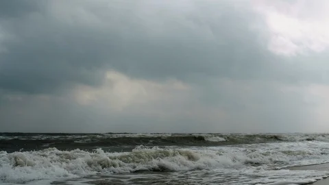 Waves In slow motion Stock Footage 107988637