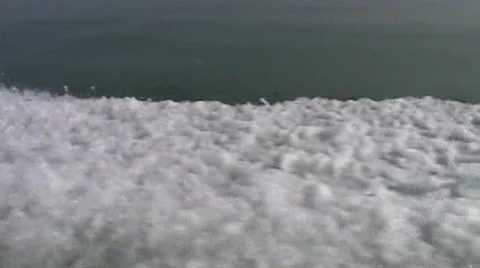 Waves, Speed Boat , Side View Stockbeeldmateriaal 45733797