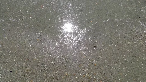 Waves in the sun 스톡 동영상 92235527