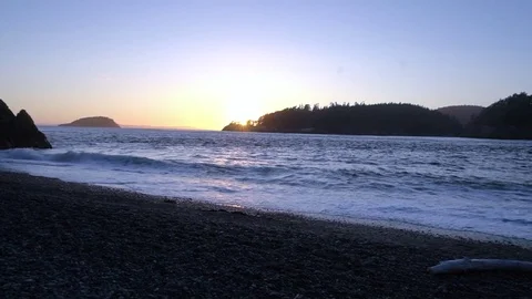 Waves at Sunset Video stock 79479008