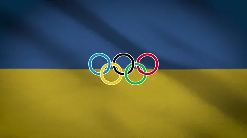 Waving flag of Ukraine with five-ringed symbol of the Olympic Games - Vídeo Stock 155093269