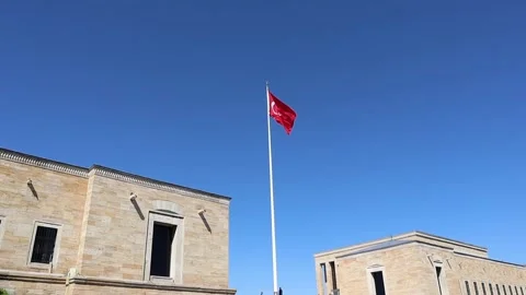 Waving Turkish flag between the buildings Video stock 245404682