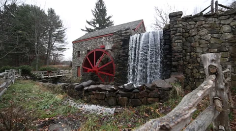 Wayside grist mill 스톡 동영상 33526547