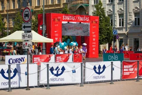 We run Vilnius / DNB half-marathon Stock Photos