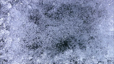 WE201BH Stock-Footage 201070803