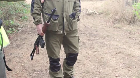  Weapons in the hands of the military 動画素材 65226266