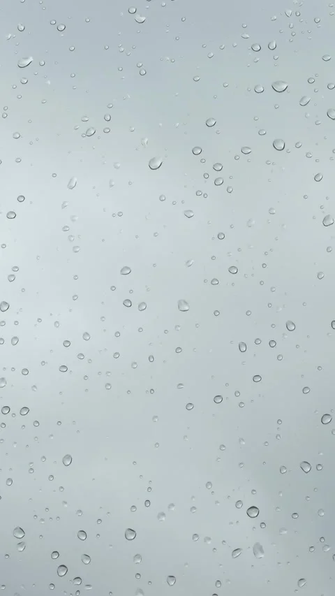 The weather is bad. It doesn’t feel cozy - Vertical video Video stock 333167323