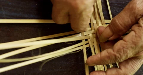 Weaving baskets with close-up hand Stock Footage 146413811