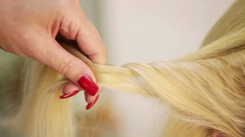Weaving braids blonde Stock-Footage 39465143