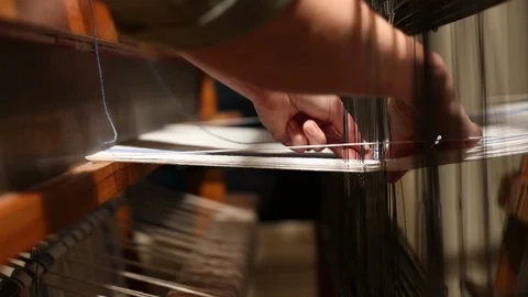 Weaving Close Up Fixing Broken Thread 스톡 동영상 102137087