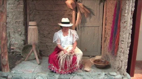 Weaving a Panama hat, Ecuador Stock Footage 291910
