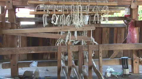 Weaving workshop 스톡 동영상 3980646