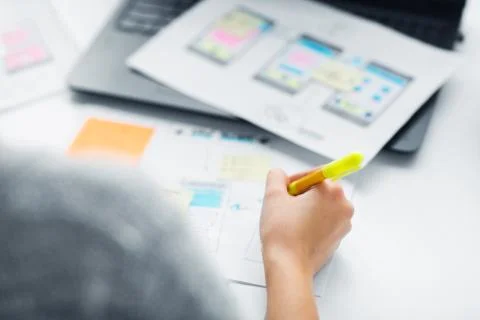 Web designer working on user interface at office Foto stock