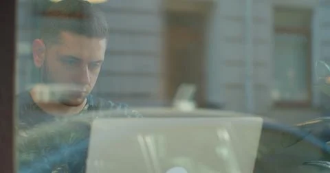Web developer working at the computer. Foto stock