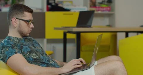 Web developer working at the computer. Foto stock