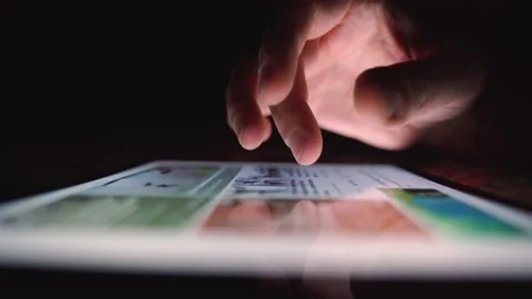 Web surfing on digital tablet Stock Footage 136481148