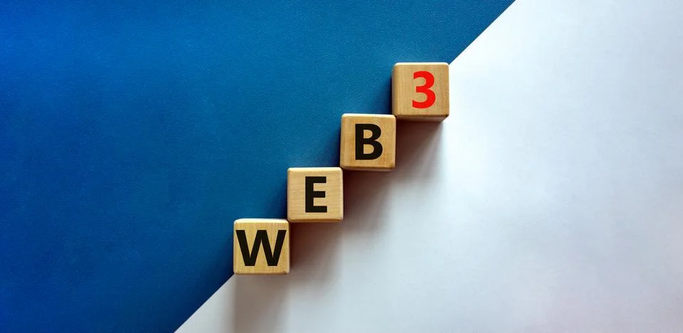 WEB3 or web 3 symbol. Wooden cubes with concept words WEB 3. Beautiful blue a Stockfoto's