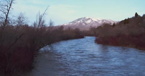 Weber River flowing from Wasatch Mountains 動画素材 243620496