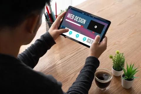 Website design software provide modish template for online retail business Stock Photos