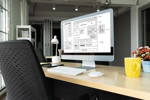 Website design software provide modish template for online retail business Stock Photos