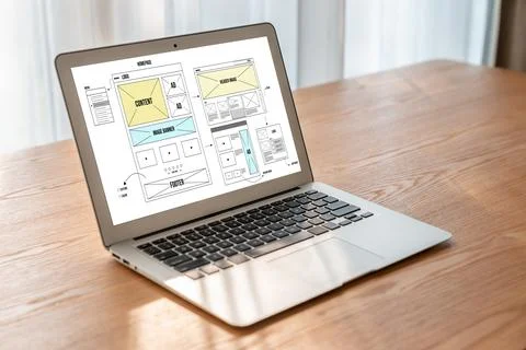 Website design software provide modish template for online retail business Stock Photos