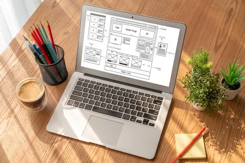 Website design software provide modish template for online retail business Stock Photos