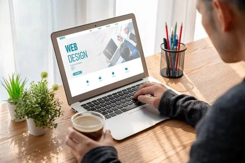 Website design software provide modish template for online retail business 库存照片