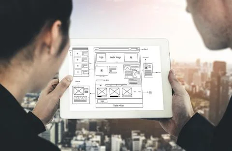 Website design software provide modish template for online retail business 写真素材