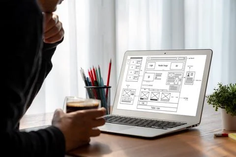 Website design software provide modish template for online retail business Stock Photos